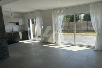 location maison treillieres 44119