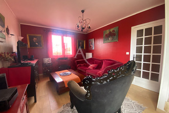 location maison trelaze 49800