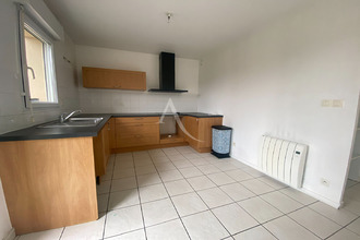 location maison trelaze 49800