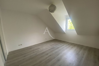 location maison trelaze 49800