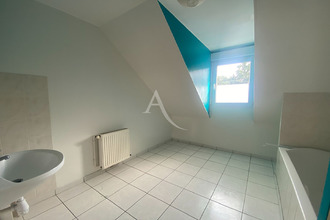 location maison trelaze 49800