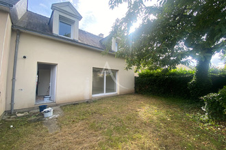location maison trelaze 49800