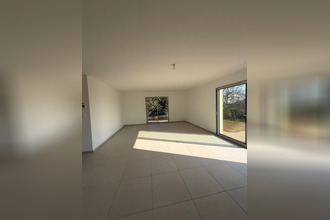 location maison uchizy 71700