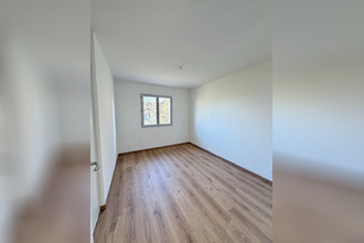 location maison uchizy 71700