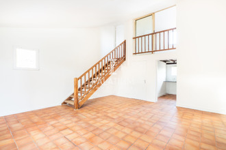 location maison valensole 04210