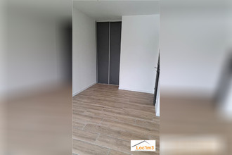 location maison vallet 44330