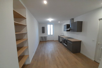 location maison vallet 44330