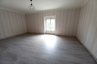 location maison vallet 44330