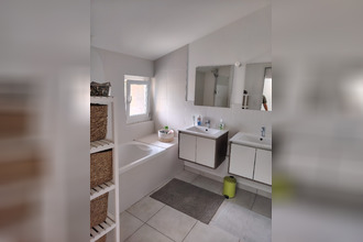 location maison vallet 44330