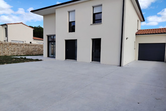 location maison vallet 44330