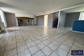 location maison vebret 15240