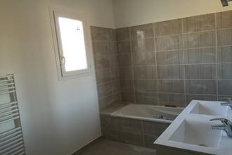 location maison vedene 84270