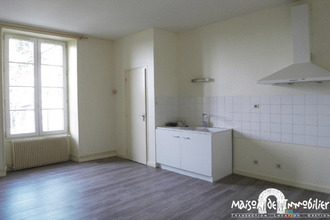 location maison verrieres 16130