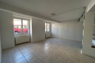 location maison verzeille 11250