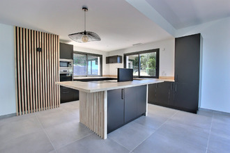 location maison veyre-mton 63960