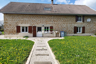 location maison villette-les-arbois 39600