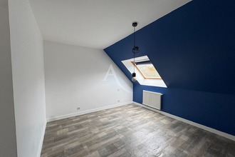 Ma-Cabane - Location Maison VILLIERS-CHARLEMAGNE, 114 m²