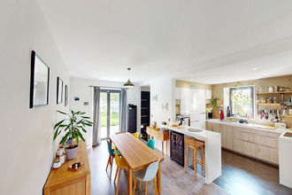 Ma-Cabane - Location Maison VIRY, 144 m²