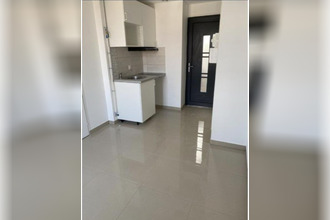 Ma-Cabane - Location Appartement VILLENEUVE LE ROI, 16