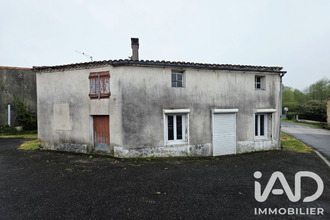  maison adilly 79200