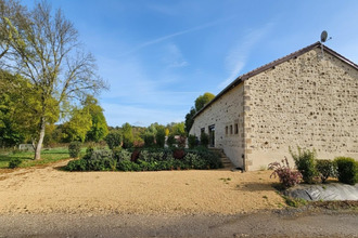  maison adriers 86430