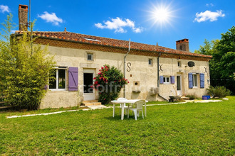  maison adriers 86430