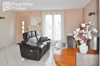  maison ahuille 53940