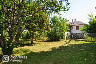  maison ahuille 53940