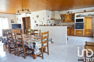  maison aiffres 79230