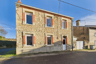  maison aigueperse 63260