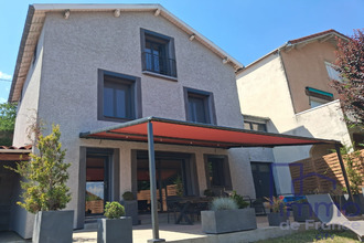  maison aiguilhe 43000
