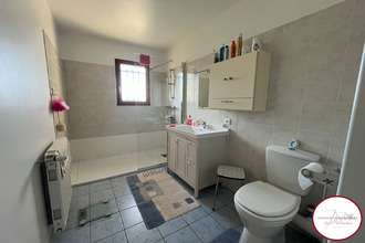  maison ainay-le-chateau 03360