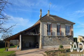  maison ainay-le-chateau 03360