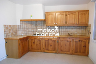  maison airvault 79600