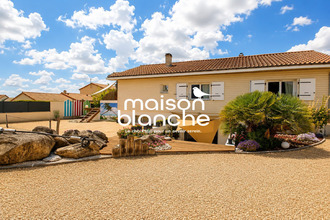  maison airvault 79600