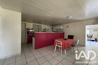  maison airvault 79600