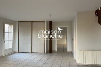  maison airvault 79600