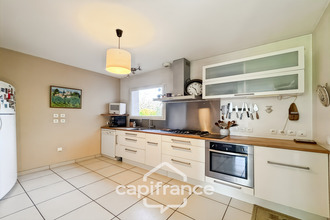  maison albon 26140