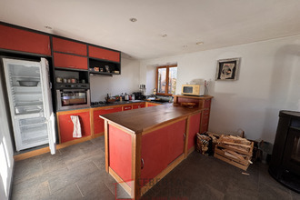  maison allanche 15160