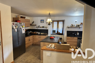  maison allanche 15160