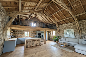  maison almt-les-junies 12300