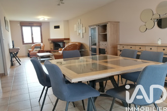  maison ambrieres-les-vallees 53300