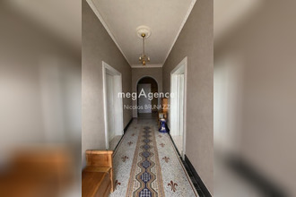  maison ambrieres-les-vallees 53300