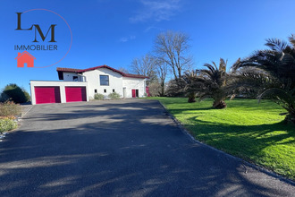  maison amendeuix-oneix 64120