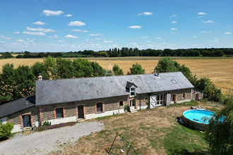  maison ampoigne 53200