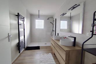  maison angeville 82210