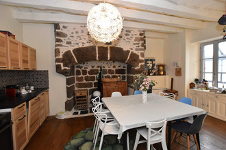  maison anglards-de-salers 15380