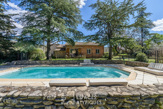  maison apt 84400