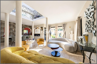  maison apt 84400