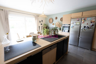  maison apt 84400